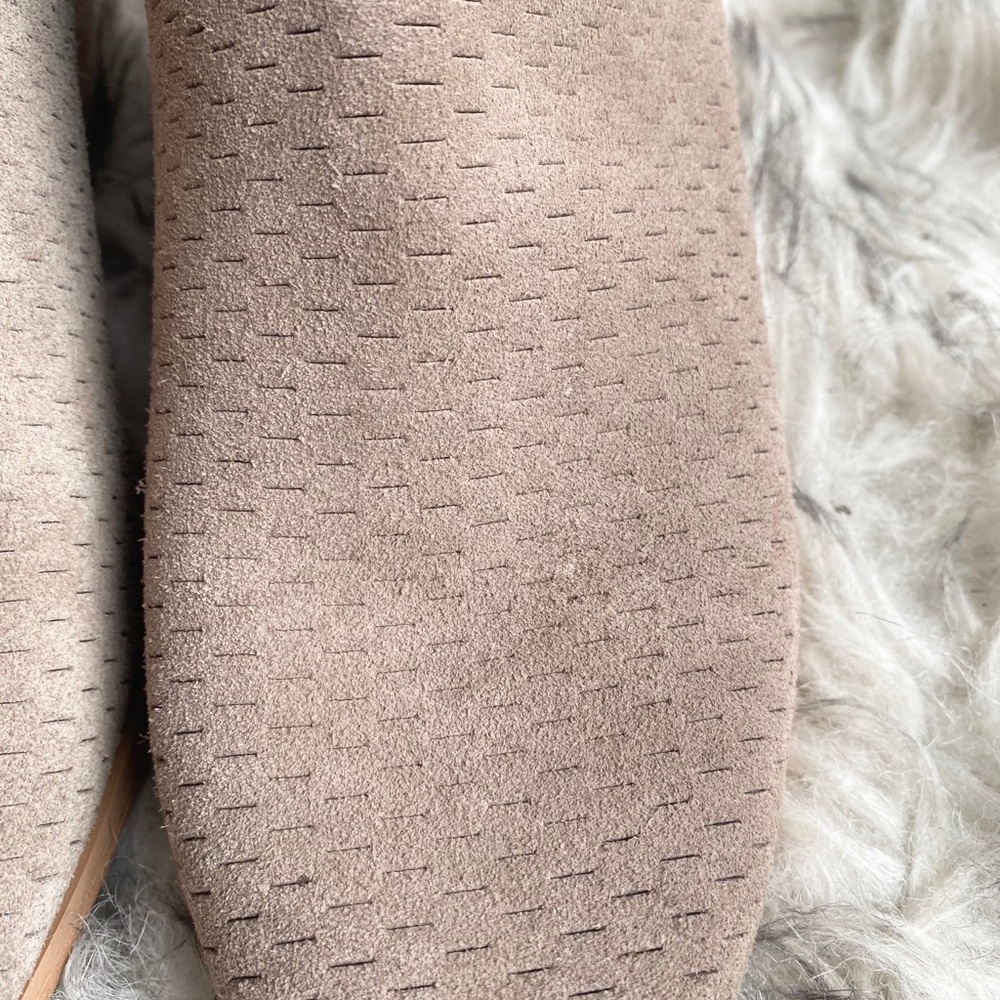 Lucky Brand Loria Booties - Picture 3 of 9